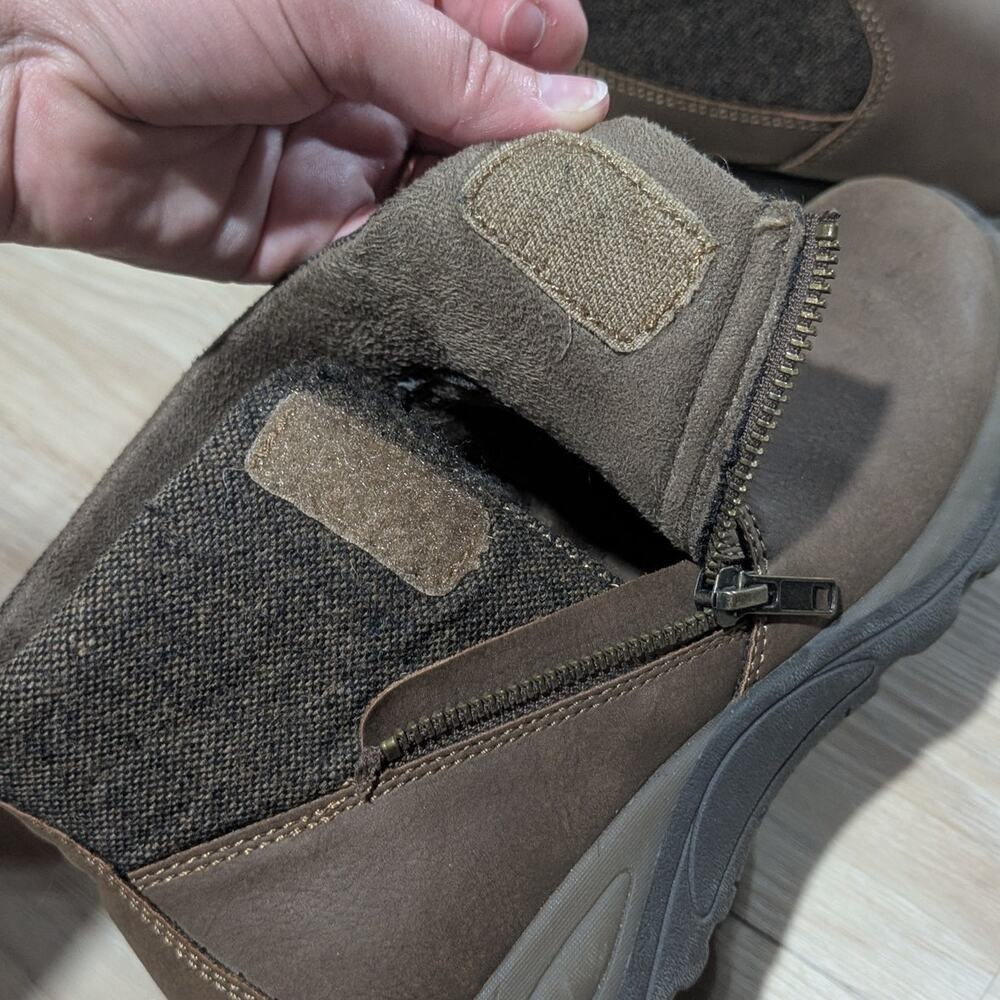 Eastland | Betty Bootie Ankle Boots Comfort Zip | Women's Size 8.5 - Picture 7 of 9